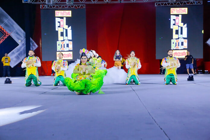 Festival Folclórico do Amazonas 2026 começa dia 5 de junho em Manaus com apresentações gratuitas de quadrilhas, cirandas e bois-bumbás.