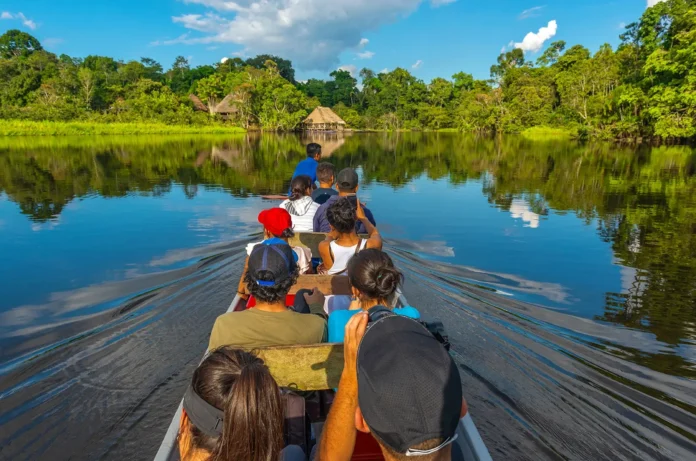 Descubra os 10 destinos mais incríveis do Amazonas para visitar.