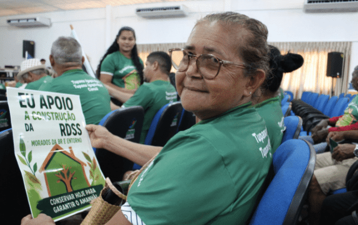 ICMBio realiza audiência sobre a criação de três novas unidades de conservação na BR-319 para conter o desmatamento diante da pavimentação da rodovia.