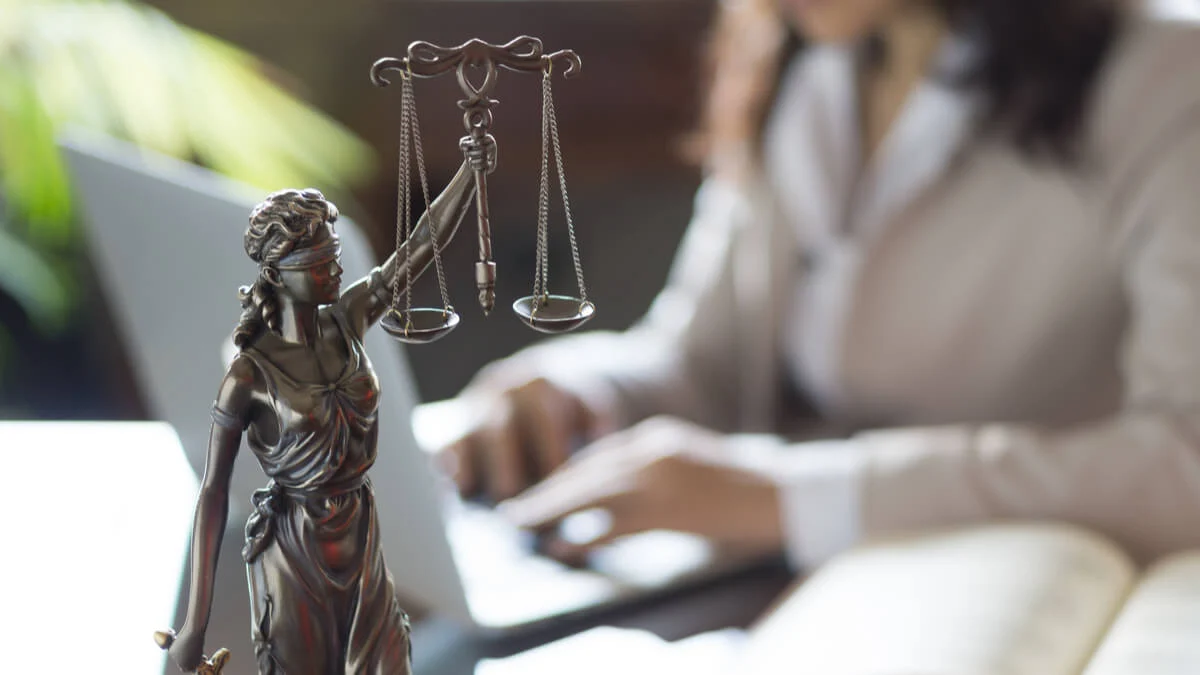 Últimos dias para se inscrever no estágio na Defensoria Pública em Silves. Processo seletivo oferece bolsa de R$ 1.339,54 para universitários..