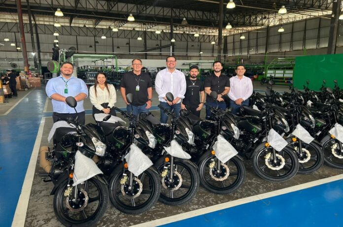 A Mottu Motos expande operações na Zona Franca de Manaus, gerando mais de 500 empregos e projetando a produção de 110 mil motocicletas para o mercado nacional.