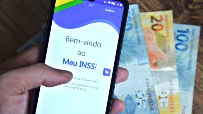 Confira o calendário da segunda parcela do 13º do INSS para aposentados e pensionistas em 2026.