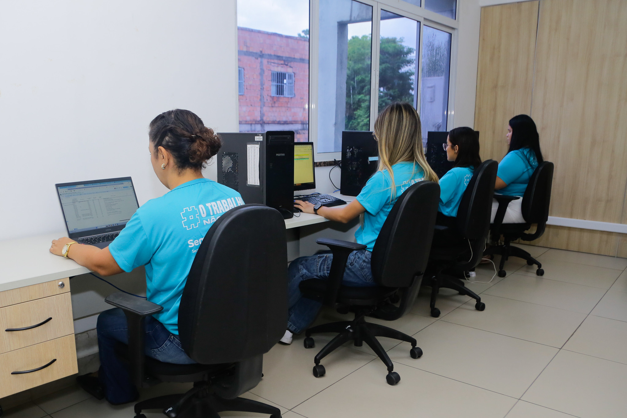 O Sine Manaus oferta 623 vagas de emprego nesta quinta-feira. Veja os documentos exigidos e os endereços para garantir a sua oportunidade.