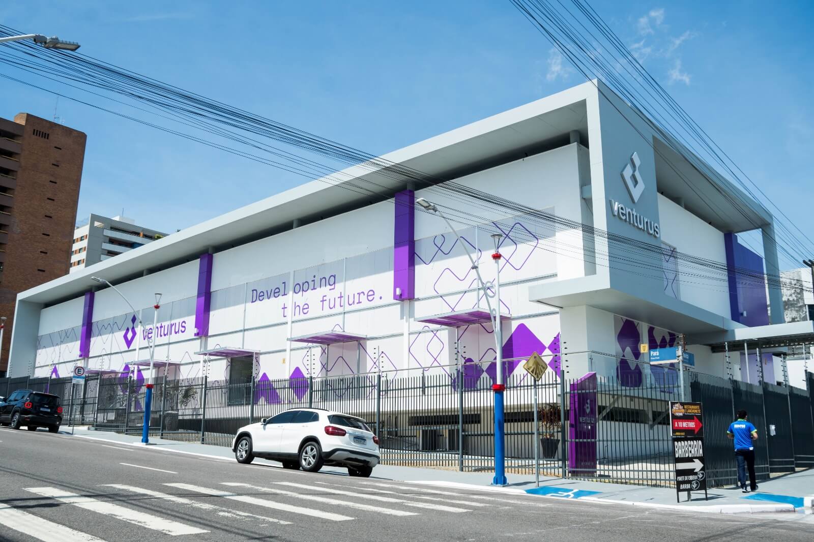 Venturus anuncia novas vagas de tecnologia em Manaus.