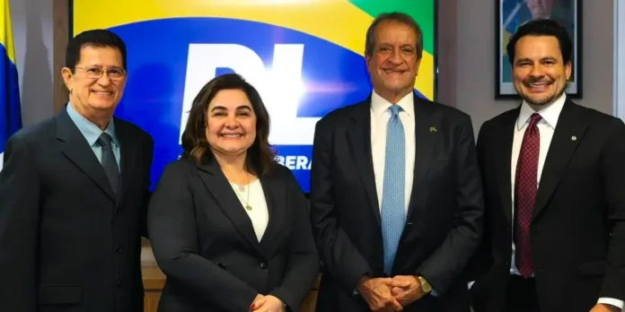 Acompanhe os detalhes sobre o lançamento de pré-candidaturas do PL em Manaus, com a presença de Valdemar Costa Neto e foco nas eleições estaduais.