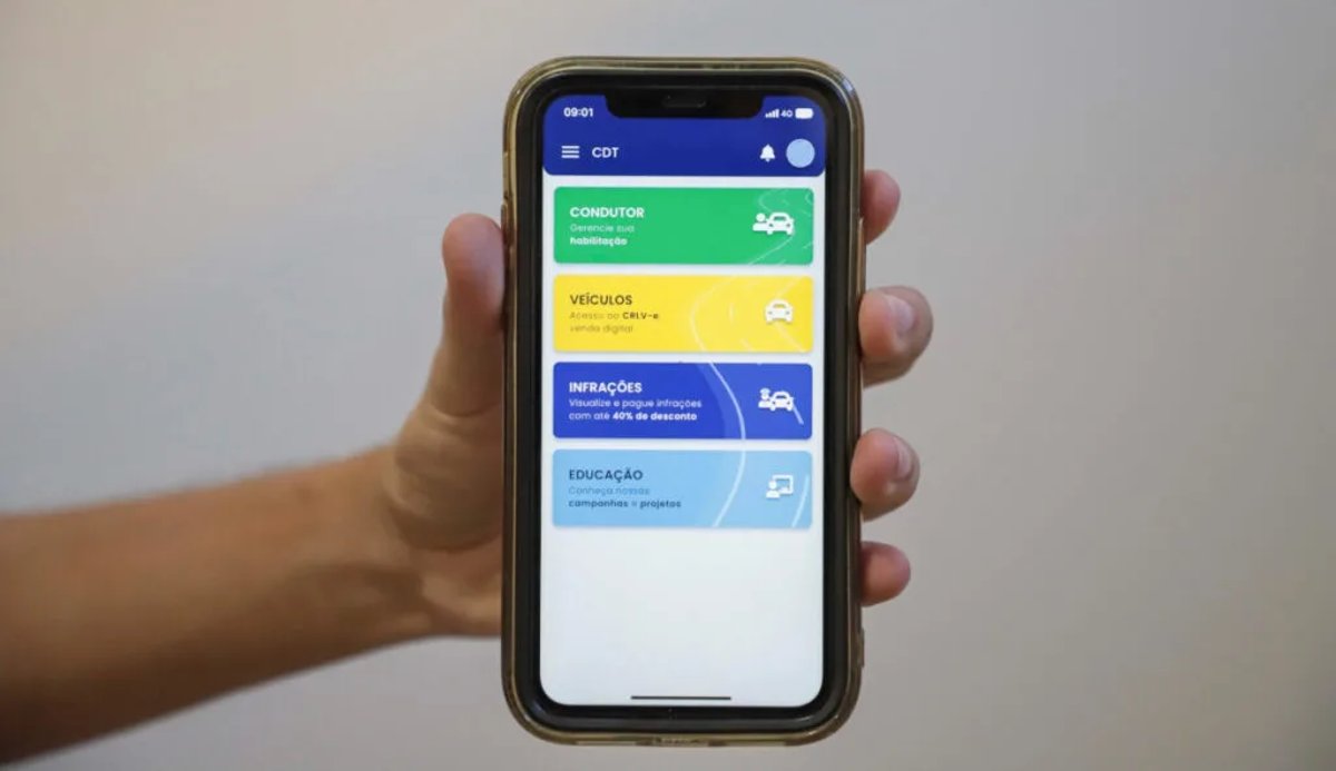 A Câmara aprovou a renovação automática da CNH para condutores sem multas.