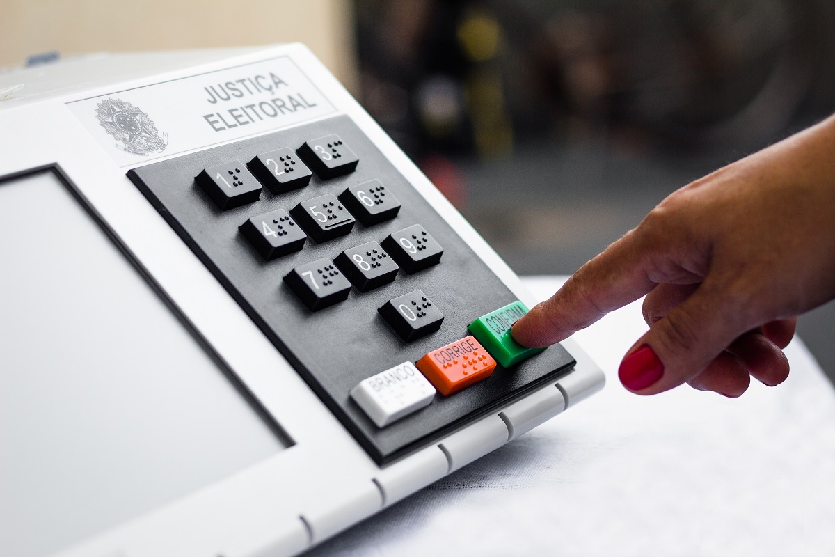 Confira os prazos do calendário eleitoral para as Eleições 2026 no Amazonas, incluindo regras para convenções e propaganda.