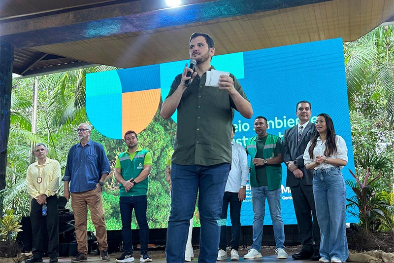 Prefeito Renato Júnior afirma que Suframa possui áreas para fábricas em Manaus, mas cobrou responsabilidade da autarquia por permitir invasões.