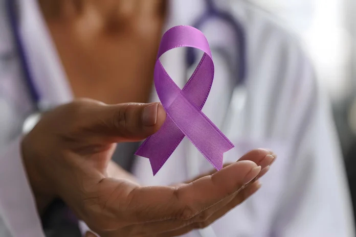 Pesquisa nacional revela que 27% dos brasileiros não sabem que o câncer pode ser prevenido e aponta desconhecimento sobre os principais fatores de risco.