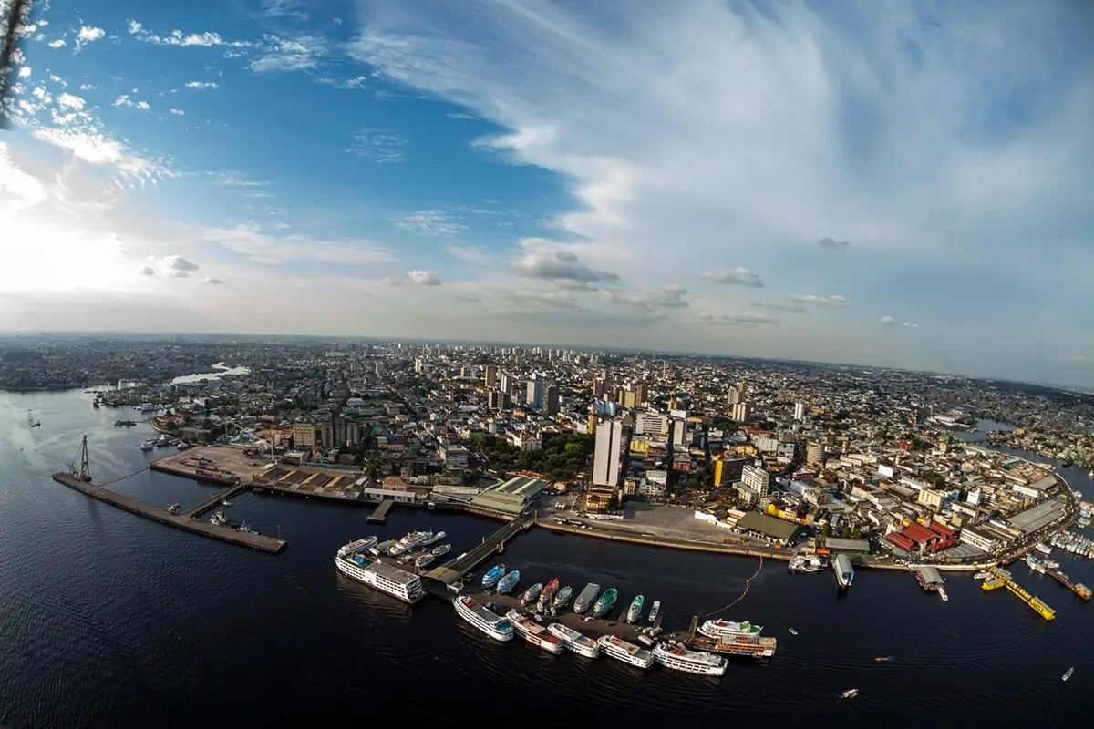 Decisão sobre PIS e Cofins pode beneficiar a Zona Franca de Manaus e fortalecer a economia da Amazônia Ocidental.