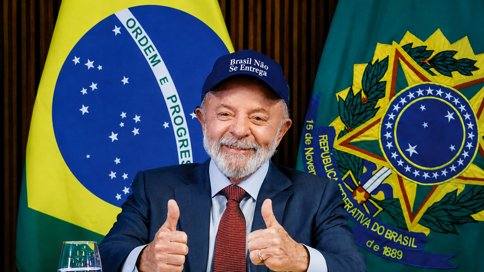 PT lança Brasil Não Se Entrega com vídeos, atos públicos e inserções no rádio e na TV em resposta às tarifas dos EUA.