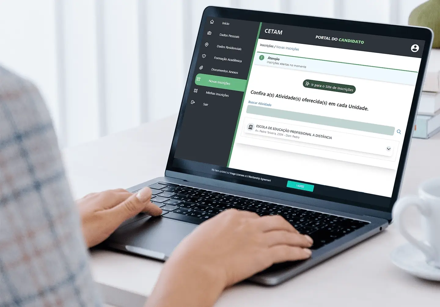 Cetam abre inscrições para 25,9 mil vagas em cursos EaD gratuitos no Amazonas. Cadastro online até quarta-feira (15).