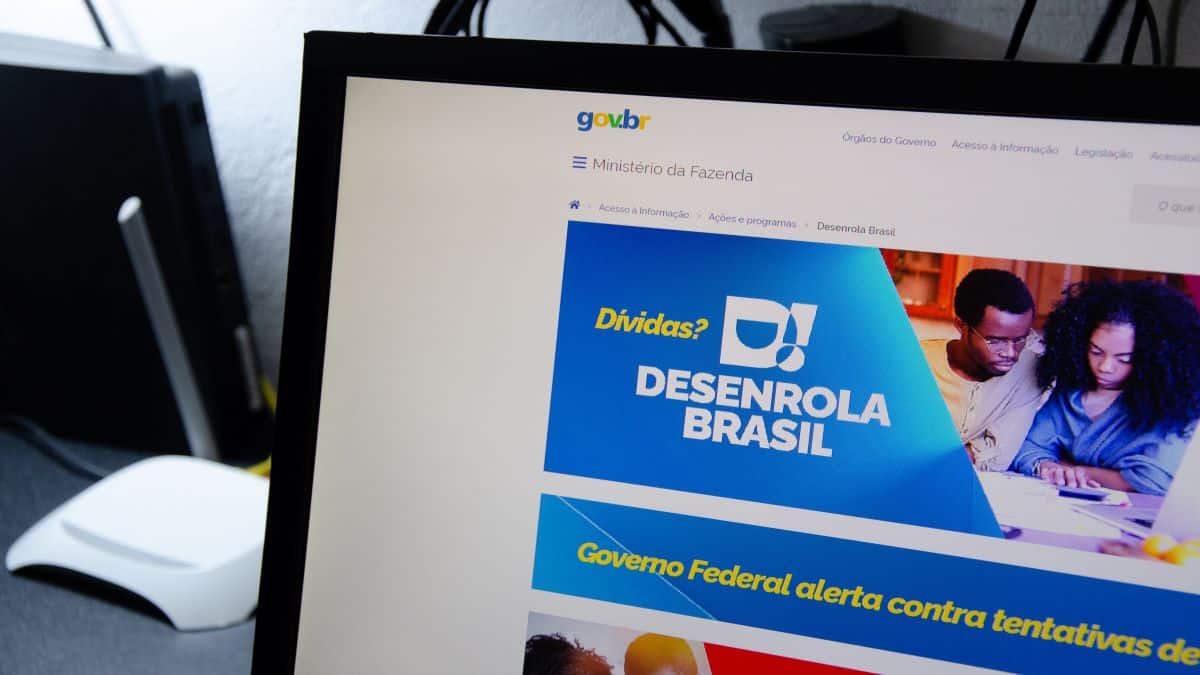 O Desenrola 2.0 encerra o prazo neste domingo. Veja os critérios, juros de 1,99% ao mês e o passo a passo para renegociar dívidas.