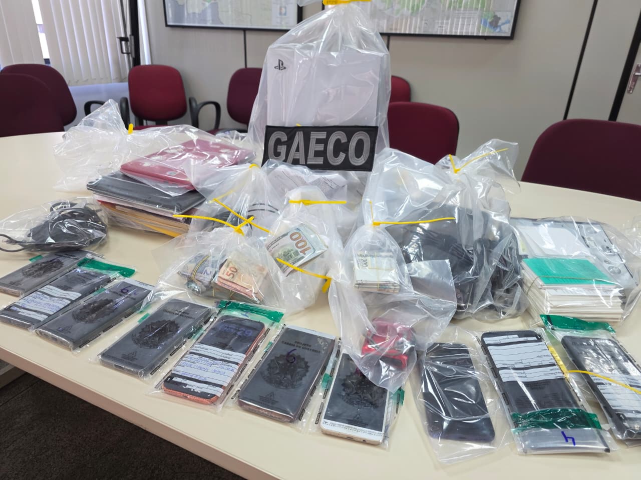 Segunda fase da Operação Usura cumpre mandados em Manaus e Benjamin Constant contra esquema de agiotagem e extorsão.