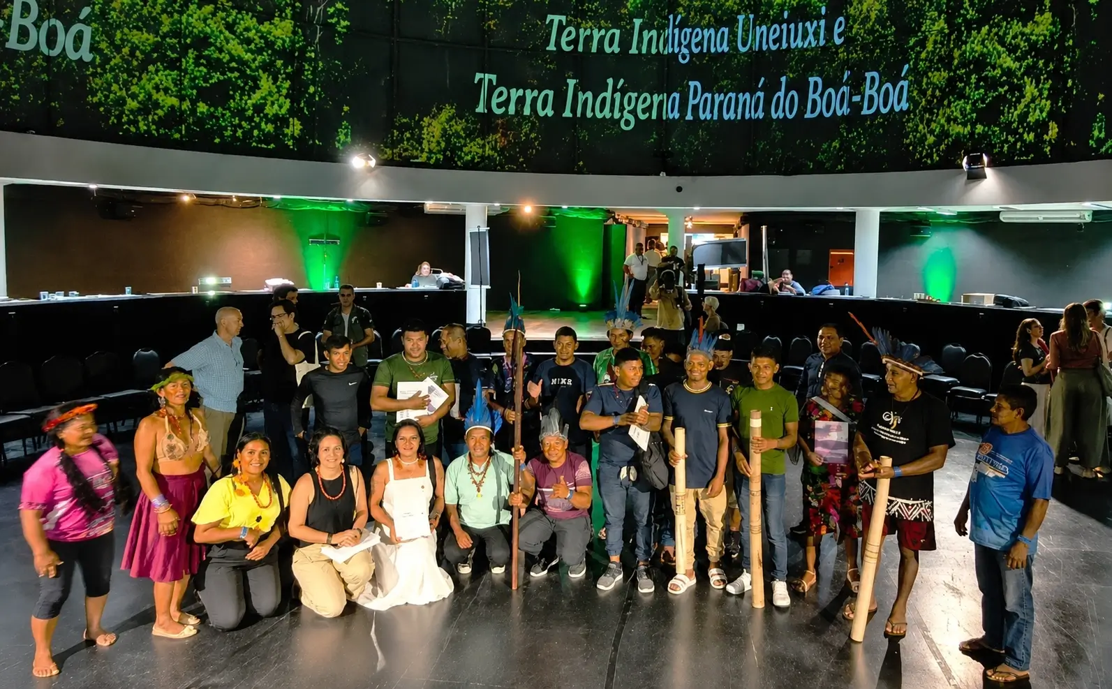 Planos de gestão indígena definem ações para proteger territórios, direitos e culturas dos povos Kanamary e Nadëb no Amazonas.