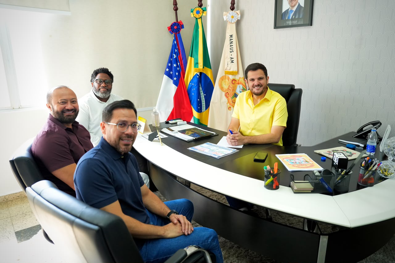 Concurso da Semed convoca mais 250 aprovados em Manaus. Veja a distribuição de vagas para professores e analistas no ensino municipal.