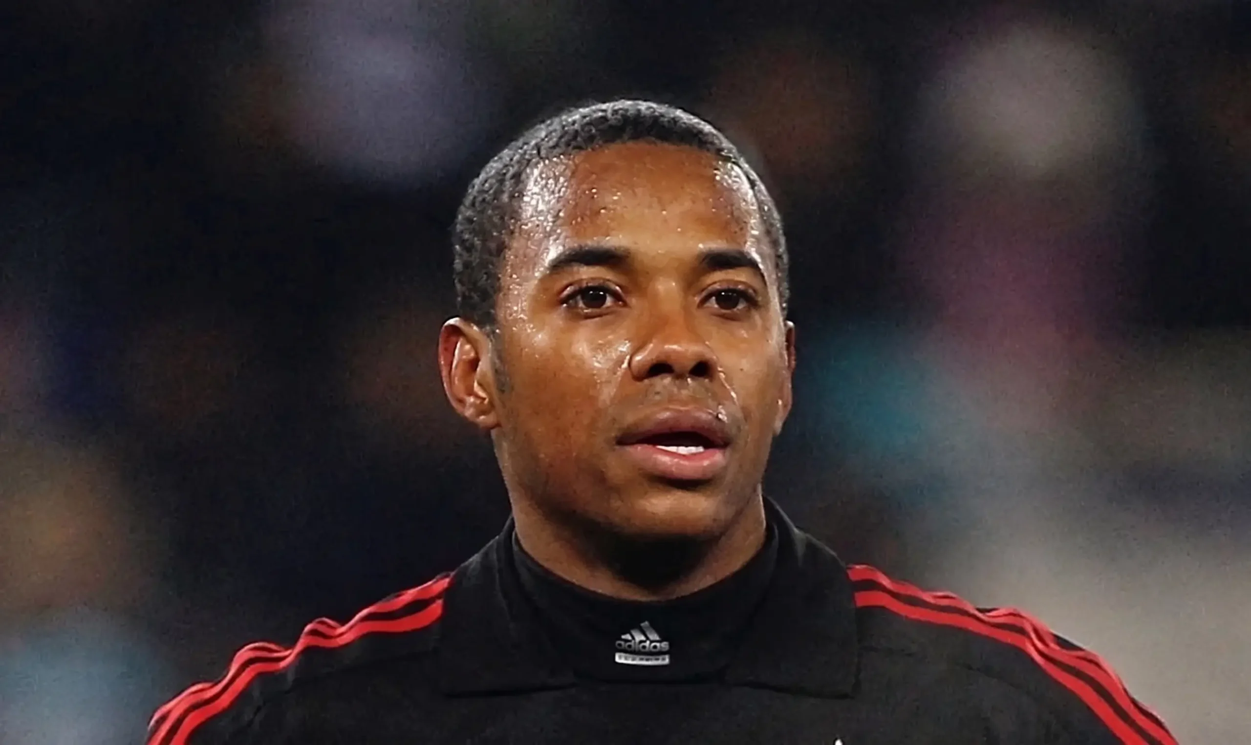 STJ rejeita recurso de Robinho para levar ao STF a discussão sobre homologação de pena da Itália por estupro.