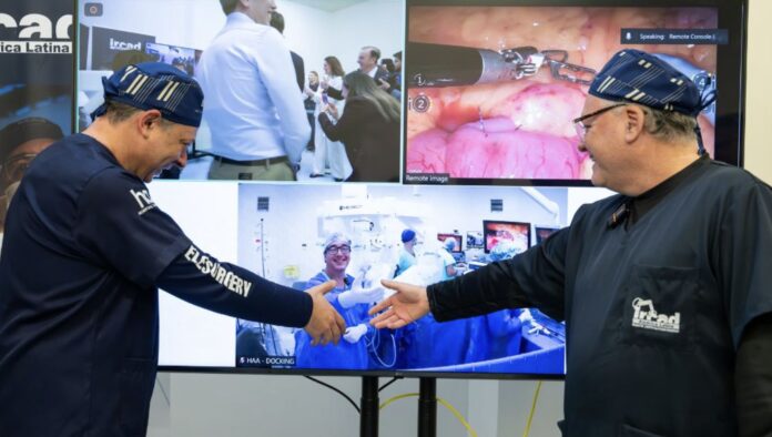 Telecirurgia robótica inédita no SUS conecta Porto Velho e Barretos em operação para tratar câncer de reto.