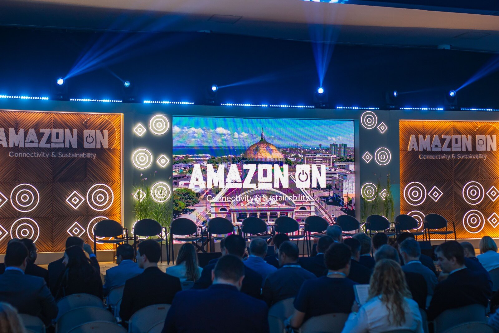 Amazon On 2026 reúne especialistas mundiais em tecnologia, energia e inovação nos dias 5 e 6 de agosto, em Manaus.