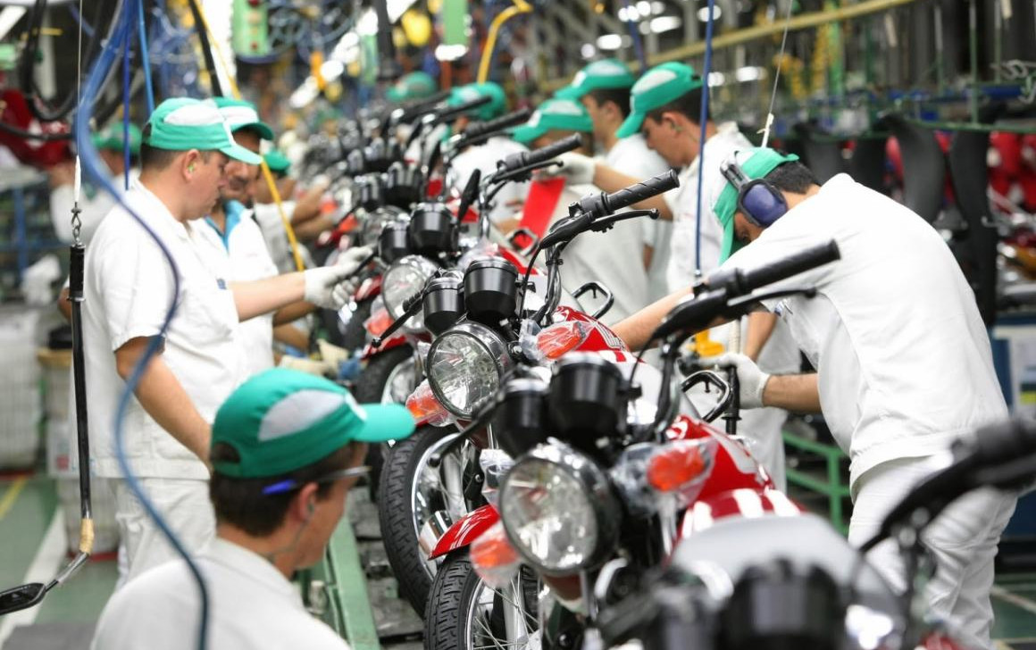 Produção de motos em Manaus cresce 6,3%, supera 1 milhão de unidades e alcança o melhor primeiro semestre desde 2011.