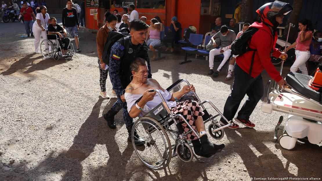 Terremoto na Colômbia deixa 224 mortos e mais de 500 feridos. Hospitais lotam e Cali adota toque de recolher.