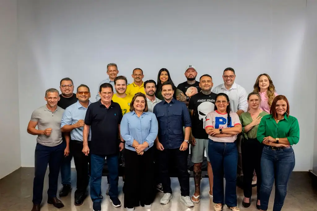 A convenção do PL no Amazonas oficializa Maria do Carmo ao Governo, Alberto Neto ao Senado e define o vice nesta terça em Manaus. Confira os detalhes.