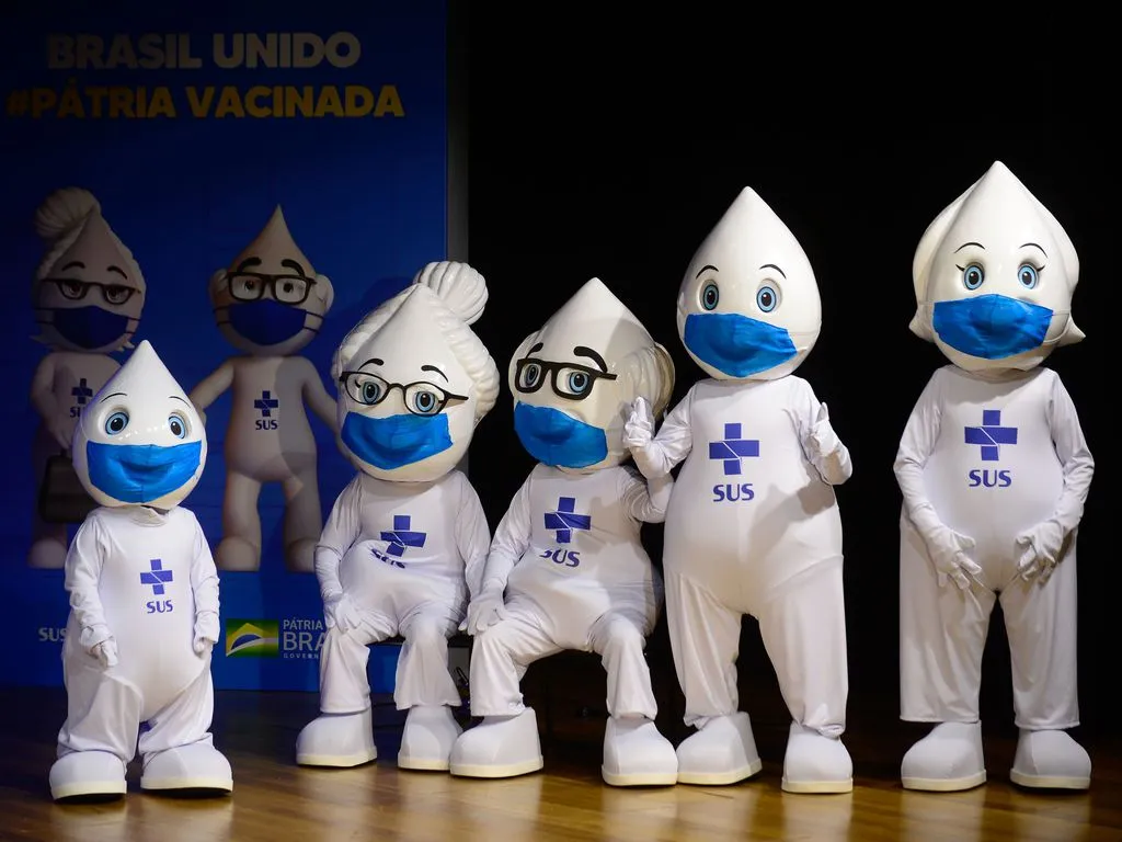 Dia D de vacinação acontece neste sábado em todo o país para atualizar a caderneta de crianças e adolescentes.