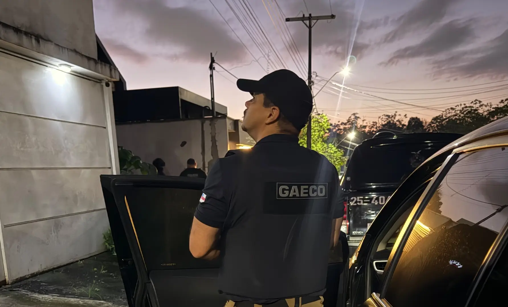 Operação La Máquina desarticula esquema de tráfico com aviões e pistas clandestinas na Amazônia; grupo movimentou mais de R$ 35 milhões.