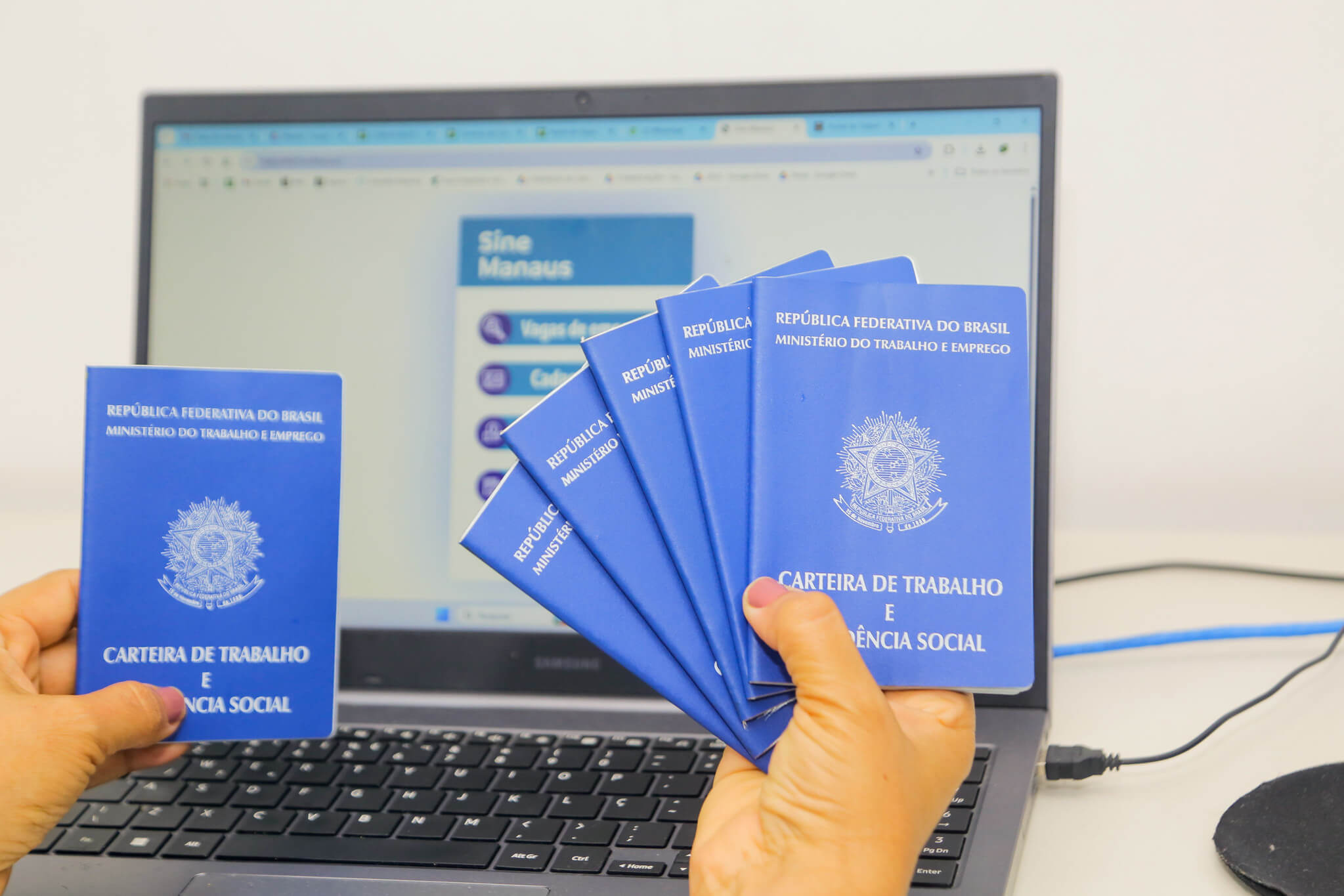 Sine Manaus oferta 721 vagas de emprego nesta quinta-feira (20). Confira documentos, locais de atendimento e orientações aos candidatos.