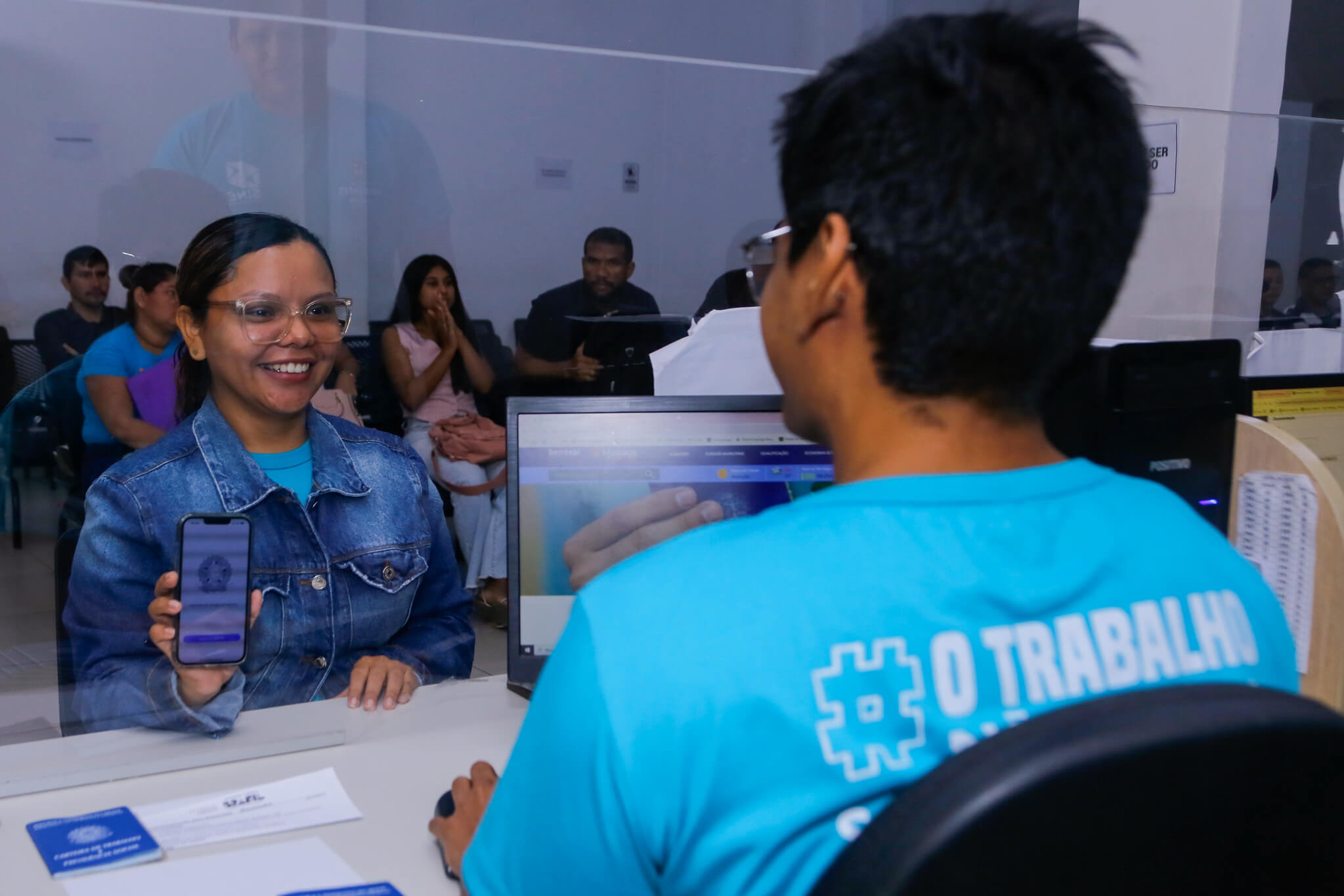 O Sine Manaus oferta 763 vagas de emprego nesta quarta-feira. Confira os postos de atendimento, documentos necessários e como concorrer às oportunidades.