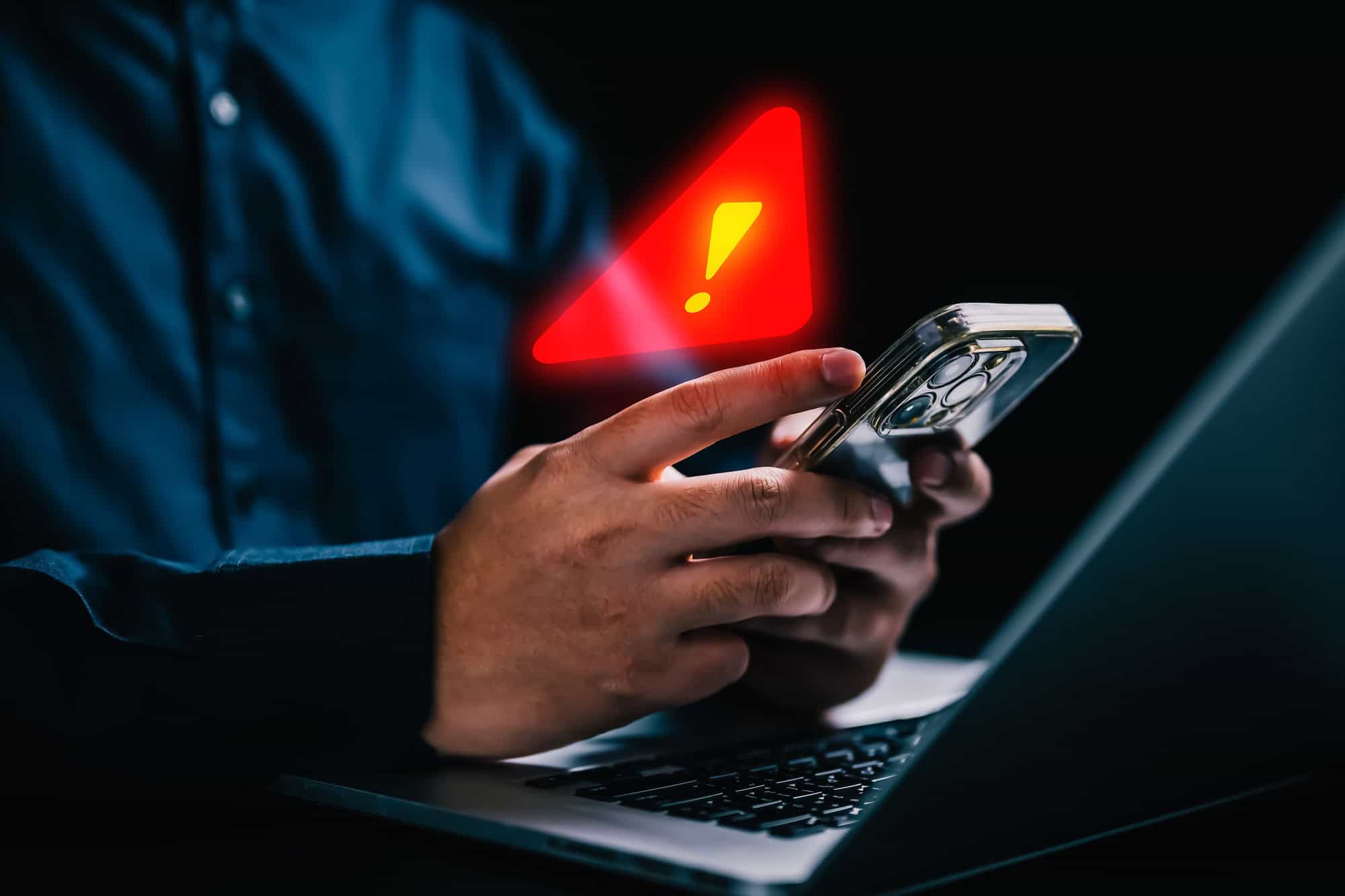 Golpes por telefone aparecem em 53% dos relatos de vítimas e fraudes causam prejuízo estimado em R$ 21,2 bilhões no Brasil.