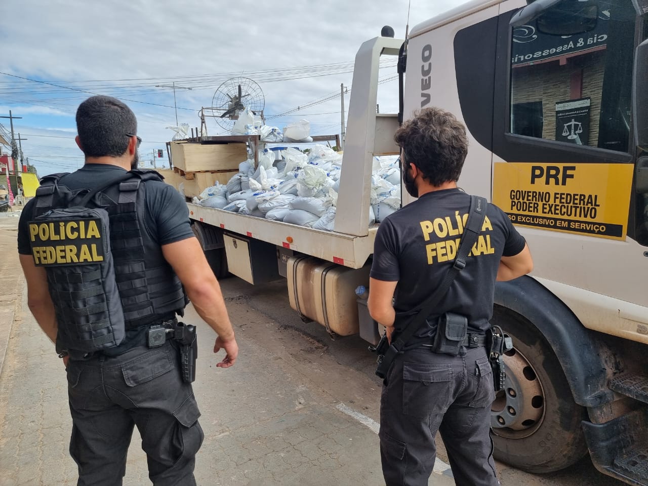 Cassiterita ilegal da Amazônia teria chegado a cadeias globais após passar por esquema de documentação, refino e falta de rastreio.