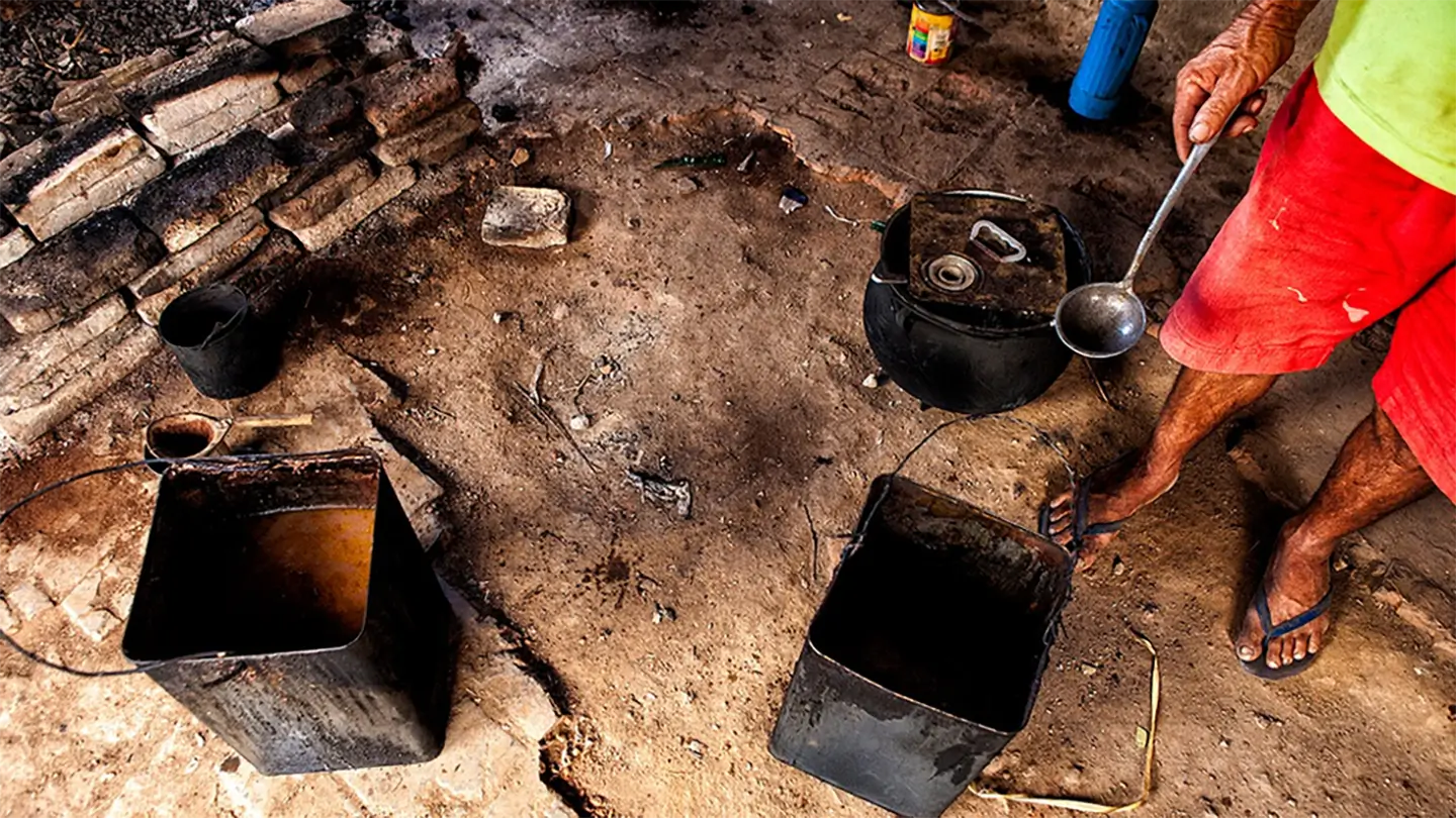 Amazonas soma seis registros na nova lista suja do trabalho escravo divulgada pelo MTE e aparece entre os estados com mais ocorrências.